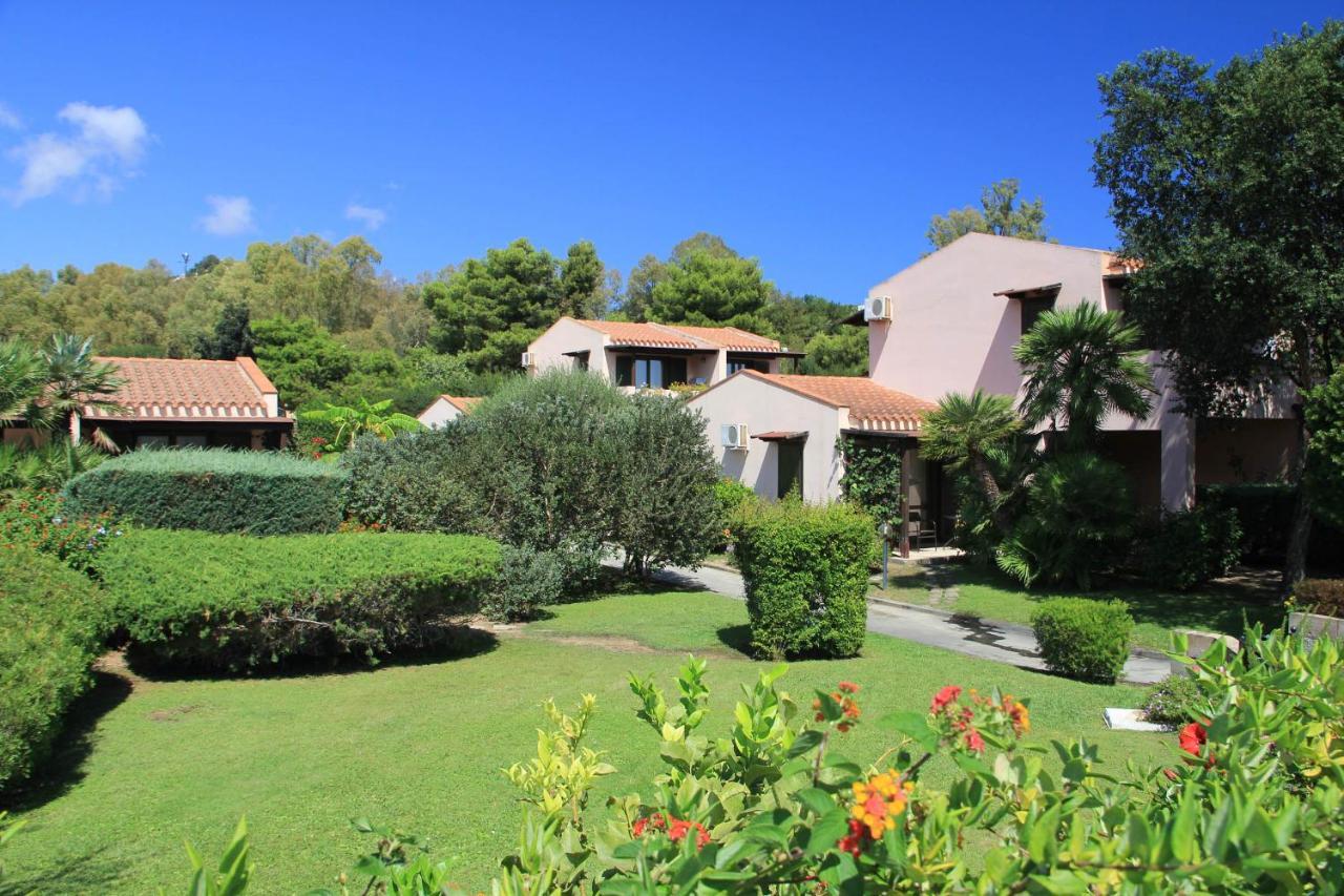 Albaruja Hotel Costa Rei Εξωτερικό φωτογραφία